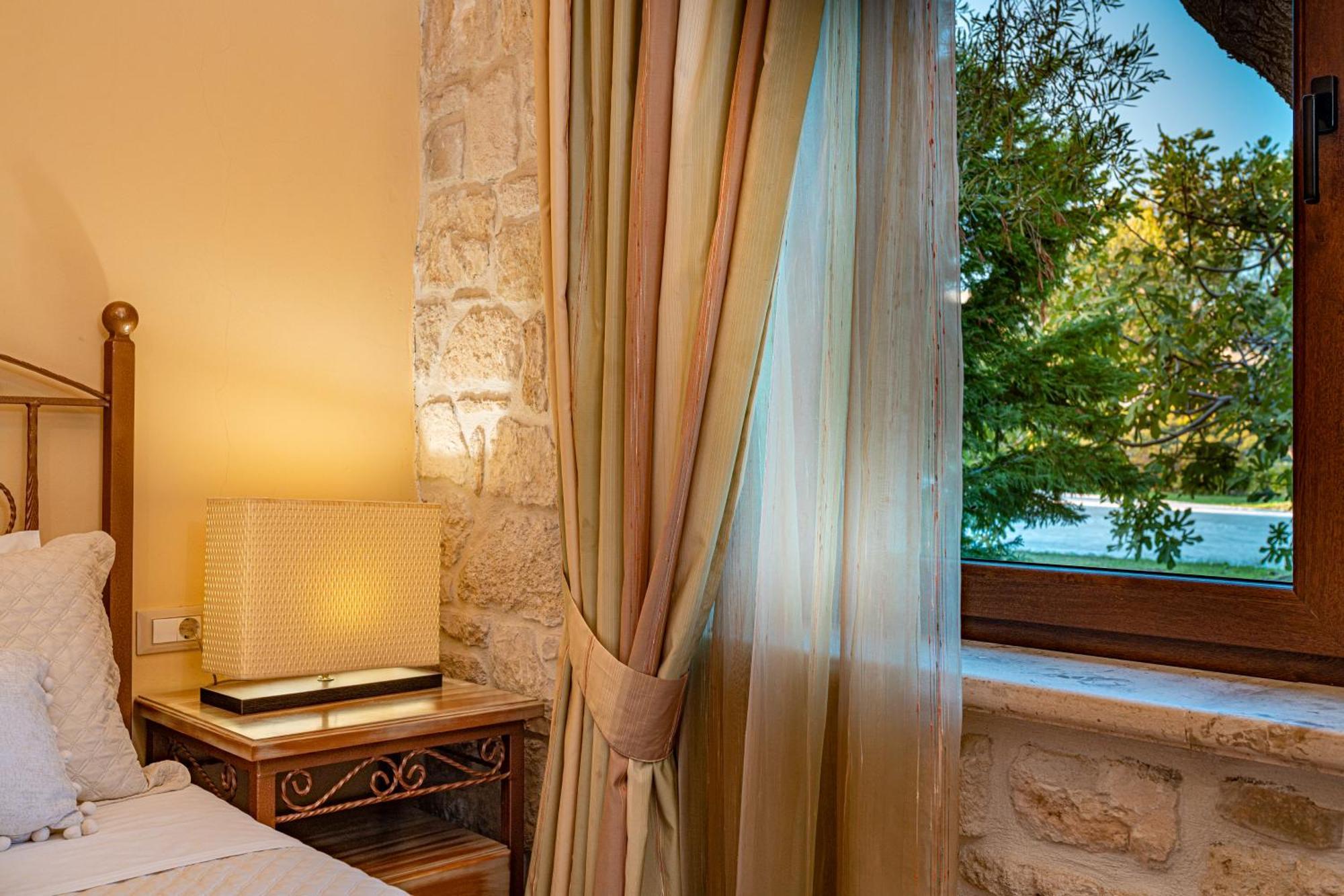 Kymaros Villas Kerí Szoba fotó